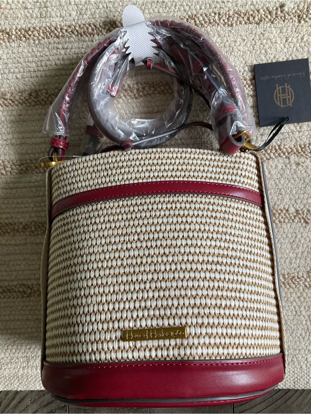 House of Harlow 1960 Woven Bucket Bag Wine Red Crossbody Straw Texture NWT